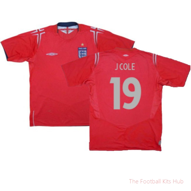 England 2004-06 Away Umbro Shirt (M) (Excellent) (J Cole 19)-unisoccer store
